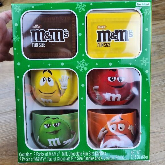 🩵NIB M&M's Ceramic Bowl Set w/M&M Candies - Picture 4 of 10